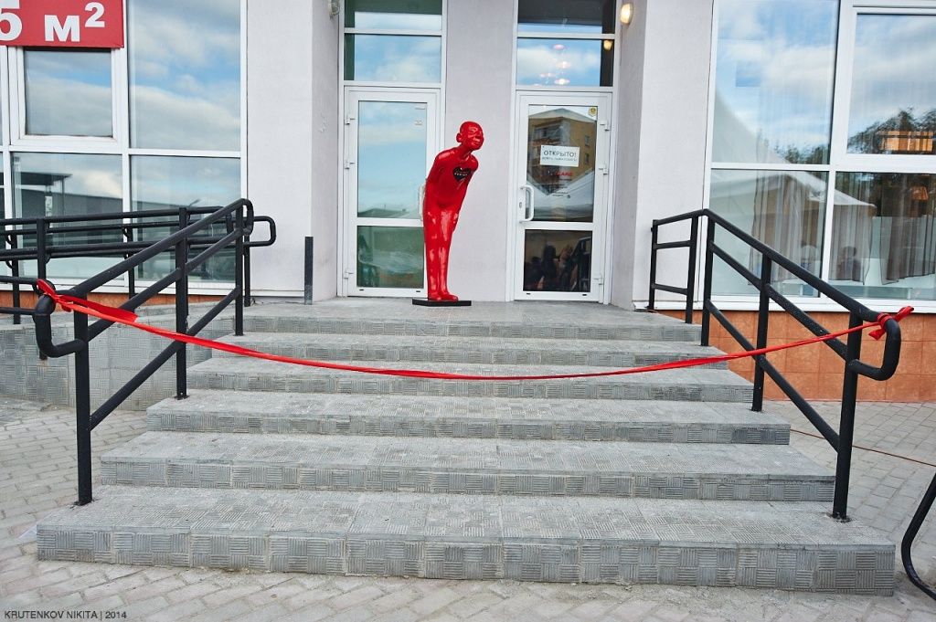 Торжественное открытие нового салона мебели Mr.Doors в Екатеринбурге, фото