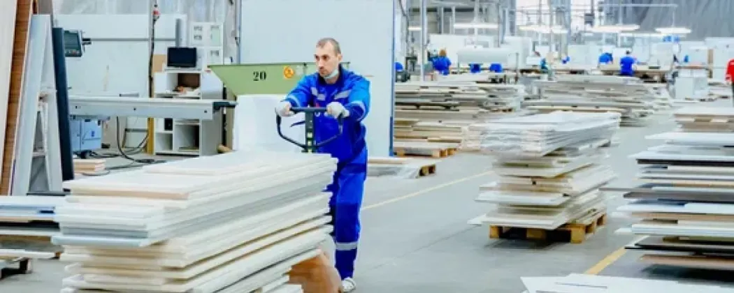 Глава городского округа Люберцы посетил производство Mr.Doors