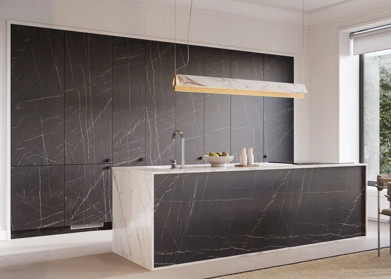 Кухня с островом в стиле неоклассика (арт. kit383), мебель на заказ MrDoors