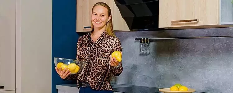 Кухня для молодой мамы.