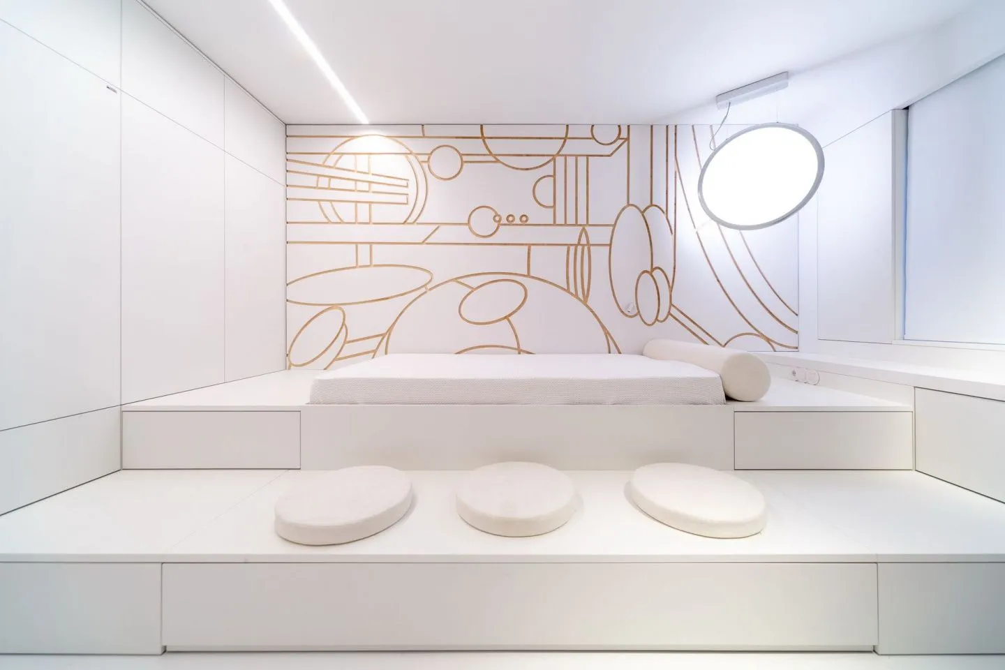 Белый куб - детская с мини-зоопарком