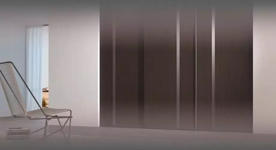 Чем отмыть шкаф