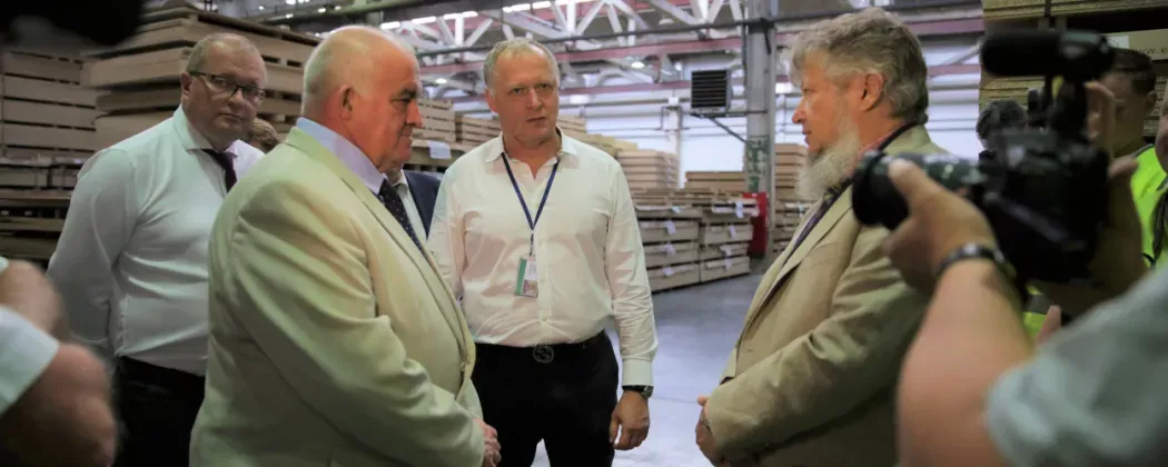 Производство Mr.Doors посетил губернатор