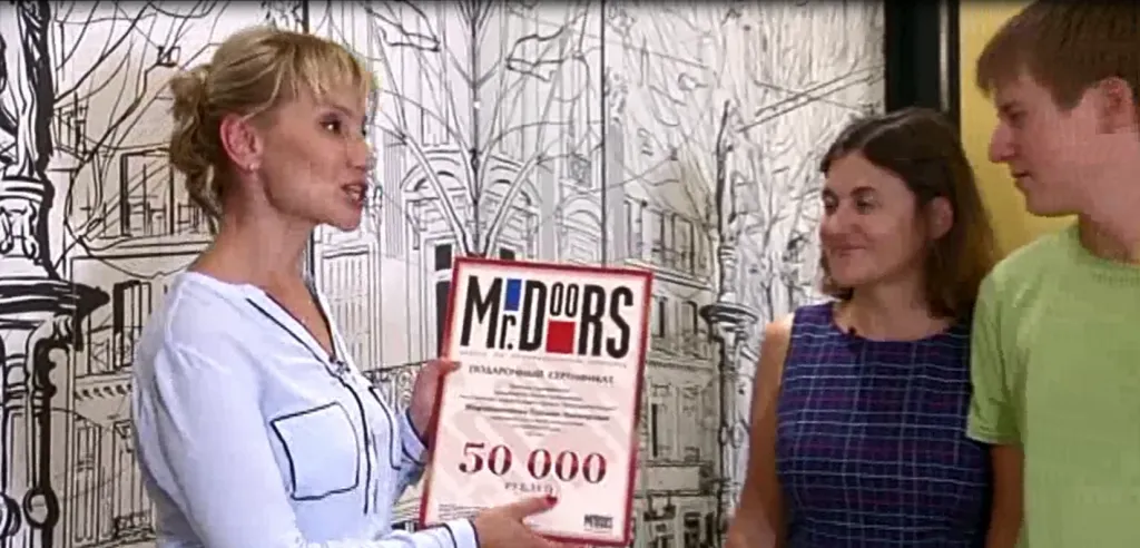 Вручение сертификата от Mr.Doors, фото