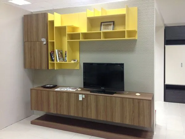 Экспозиция салона Mr.Doors в ТЦ Галион, фото