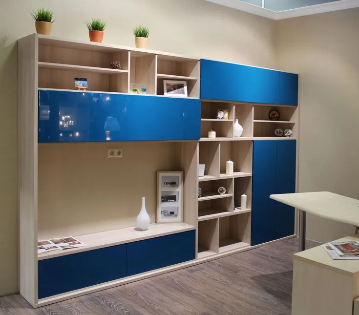 Экспозиция салон мебели Mr. Doors