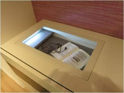 Гаджетизация мебели на выставке I Saloni’13 Гатжетизация мебели Милан фото