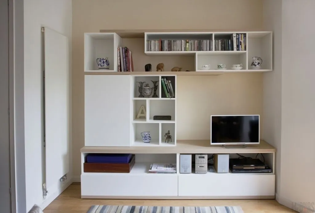 ТВ-юнит небольшой белый