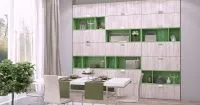 дизайн гостиной в бежевых тонах с зеленым