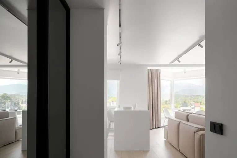 galery img