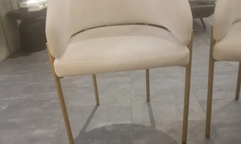 Стул Ponte, ткань Austin01 Ivory, опора золото (арт. 9004)