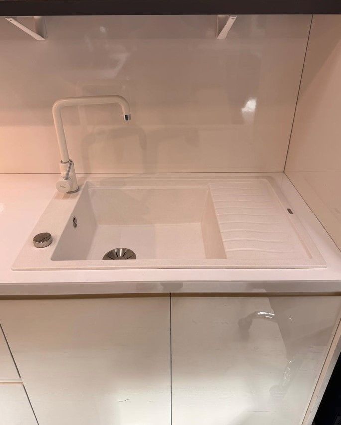 Кухня белая (арт. 8745) Фото 2