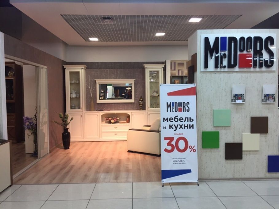 MrDoors на юбилее мебельного центра «4 комнаты»
