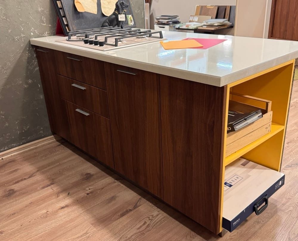 Кухня с островом (арт. 8827) Фото 3