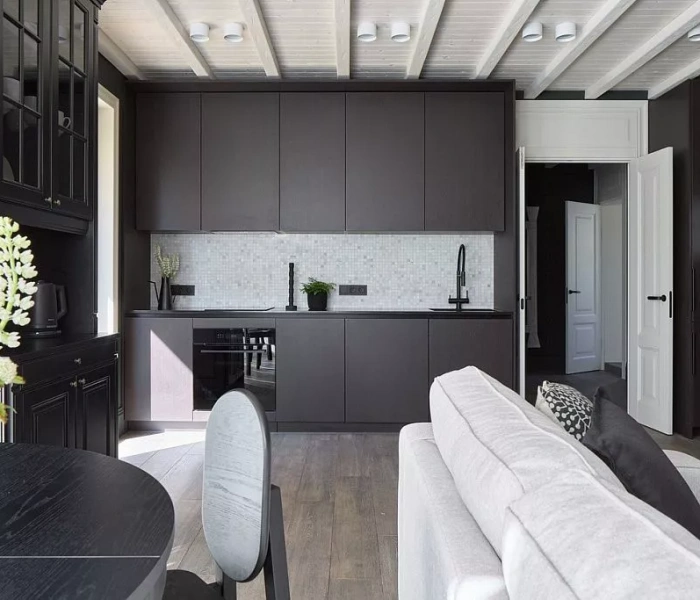 Кухня-гостиная с цветущим камином, эфир передачи «Дачный ответ» от 16.06.2024 от от Mr.Doors.