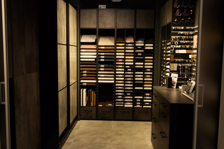 galery img