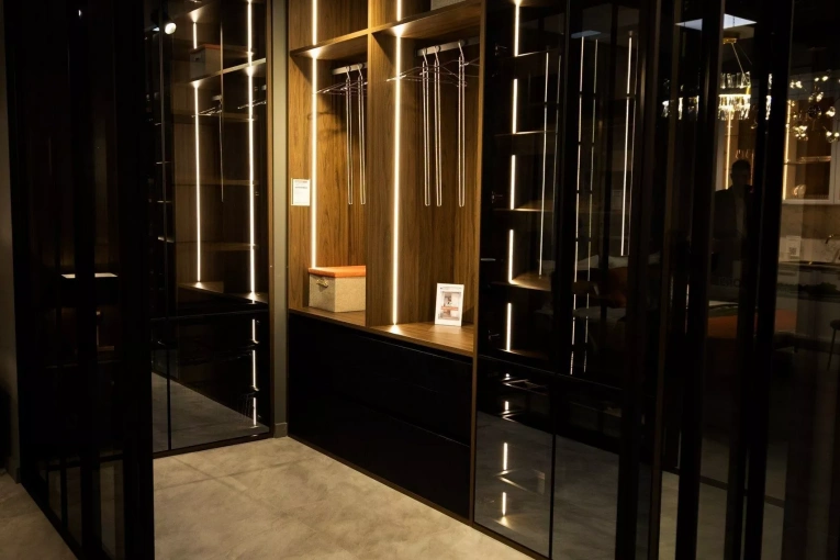 galery img