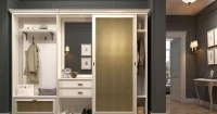 классический шкаф в прихожую